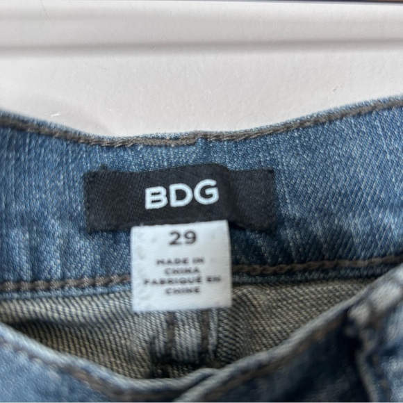 BDG Moto Style Jeans with Ankle Zippers Relaxed Slim Fit Tapered Size 29 - Picture 3 of 11